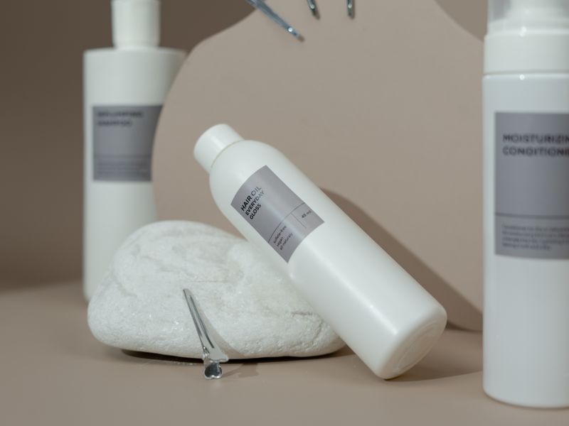 ヘアケア製品のボトル